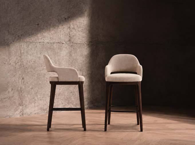 Sora Bar Stool